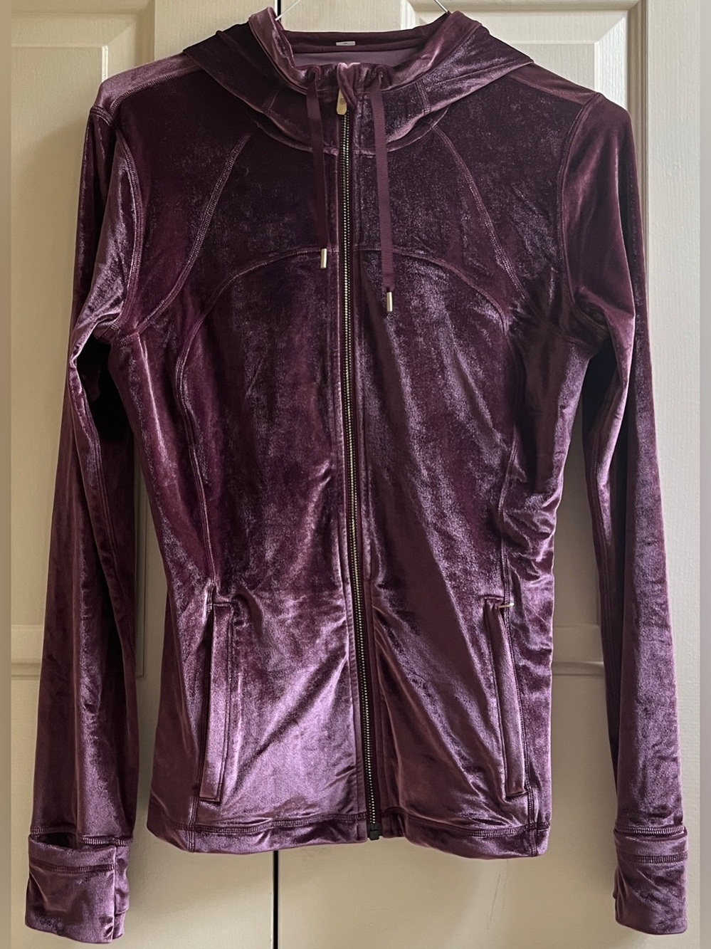 🍒LULULEMON sz 12 Ltd Edit DEFINE JACKET VELVET Velour GARNET Burgundy ~ HOOD!